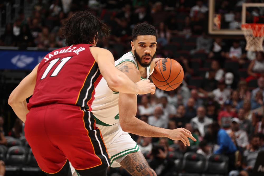 略调整显得 略调整显得