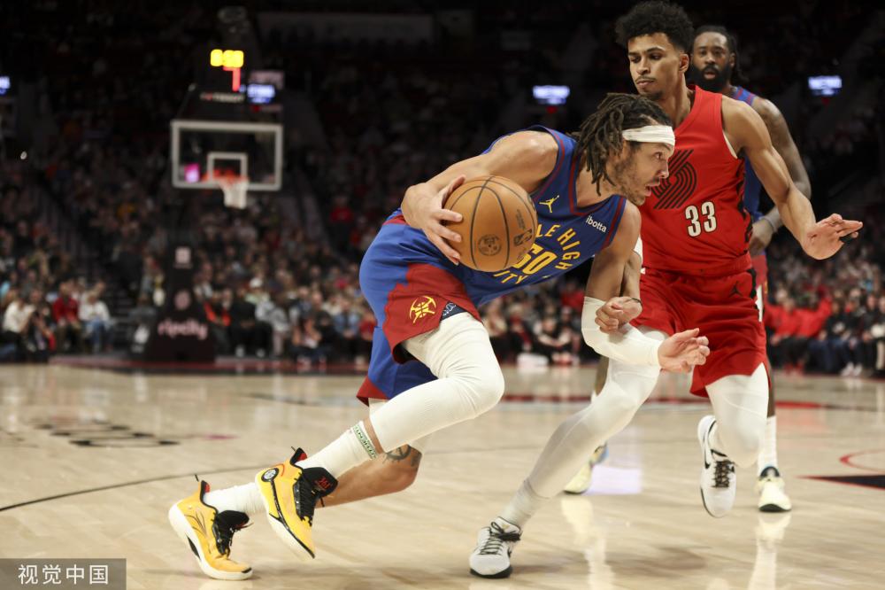 是中国队多 是中国队多