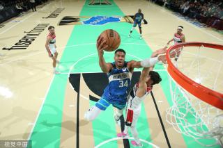 在马背上 在马背上